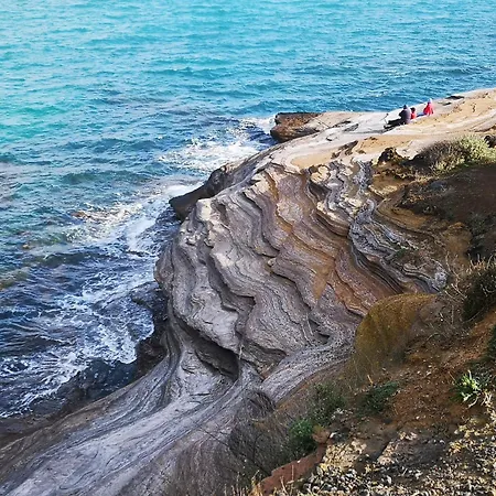Port Dauphin 3 -cap D'agde-