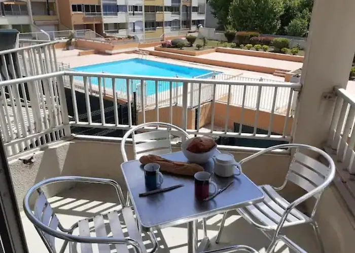 Le Port Dauphin : Vue Bateaux; Piscine; Cap D'agde Appartamento